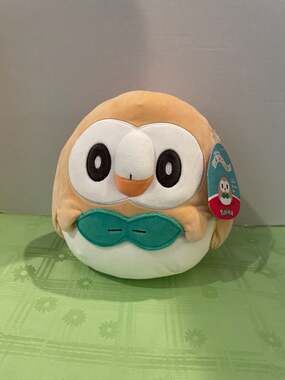 Pokémon Rowlet 10-Inch Plush Squishmallow